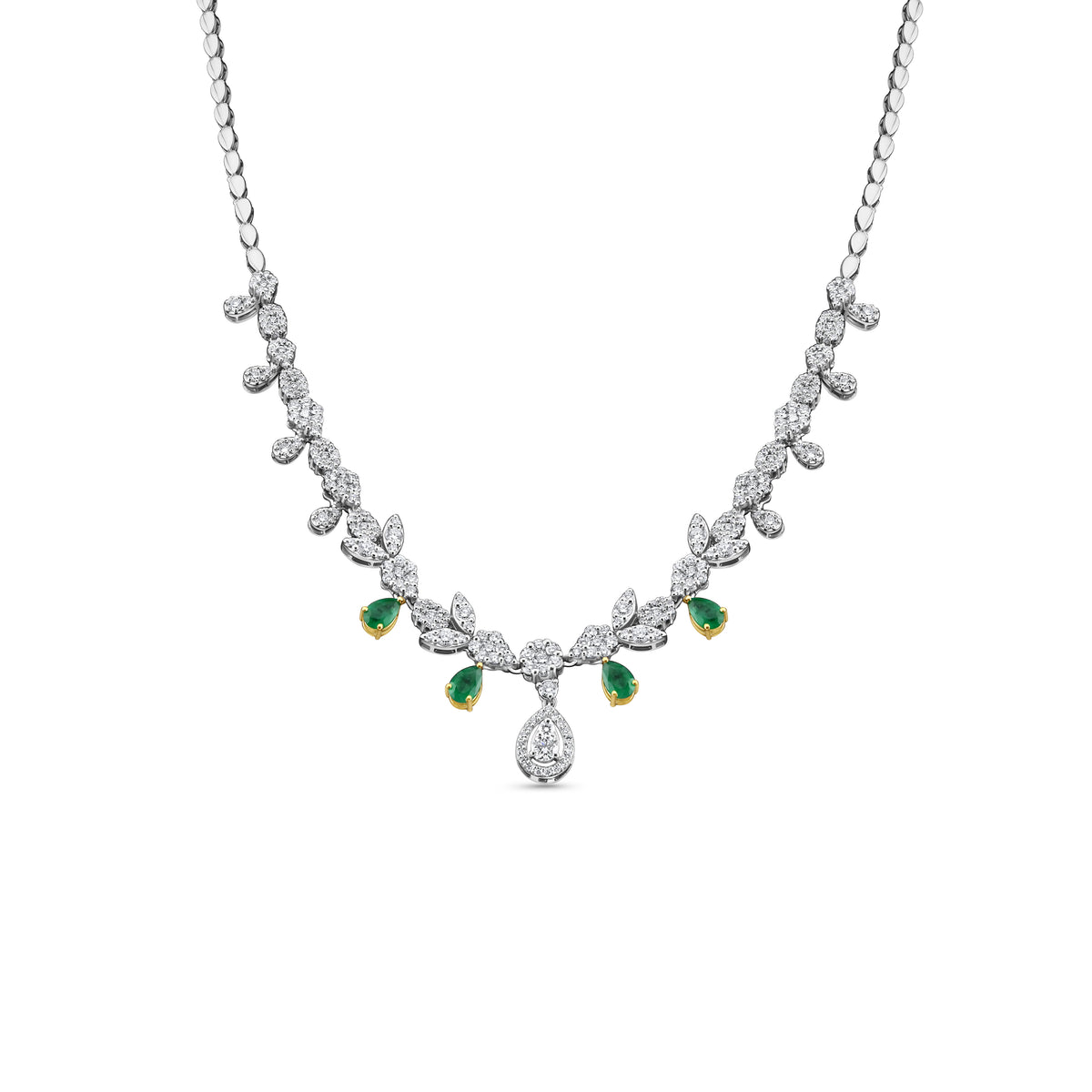The Émeraude Vine Necklace