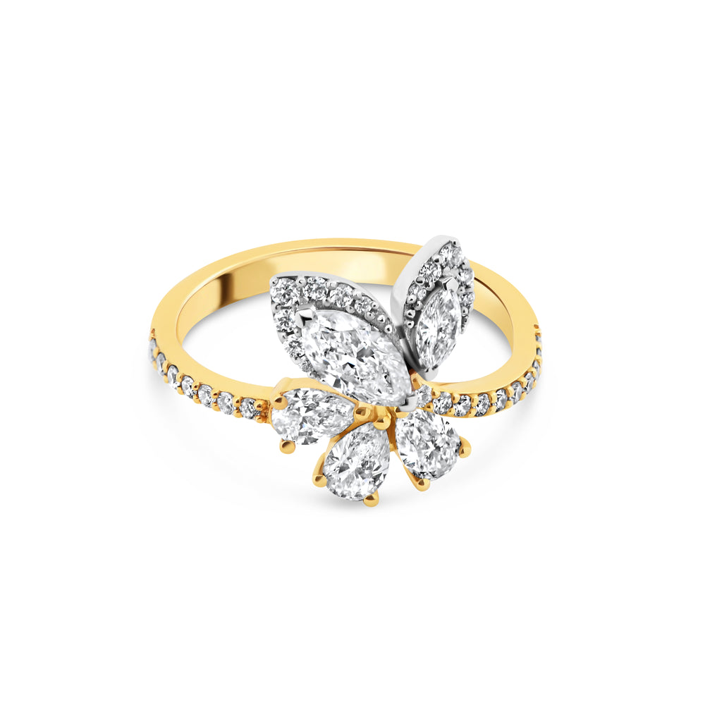 The Fleur de Lumière Ring